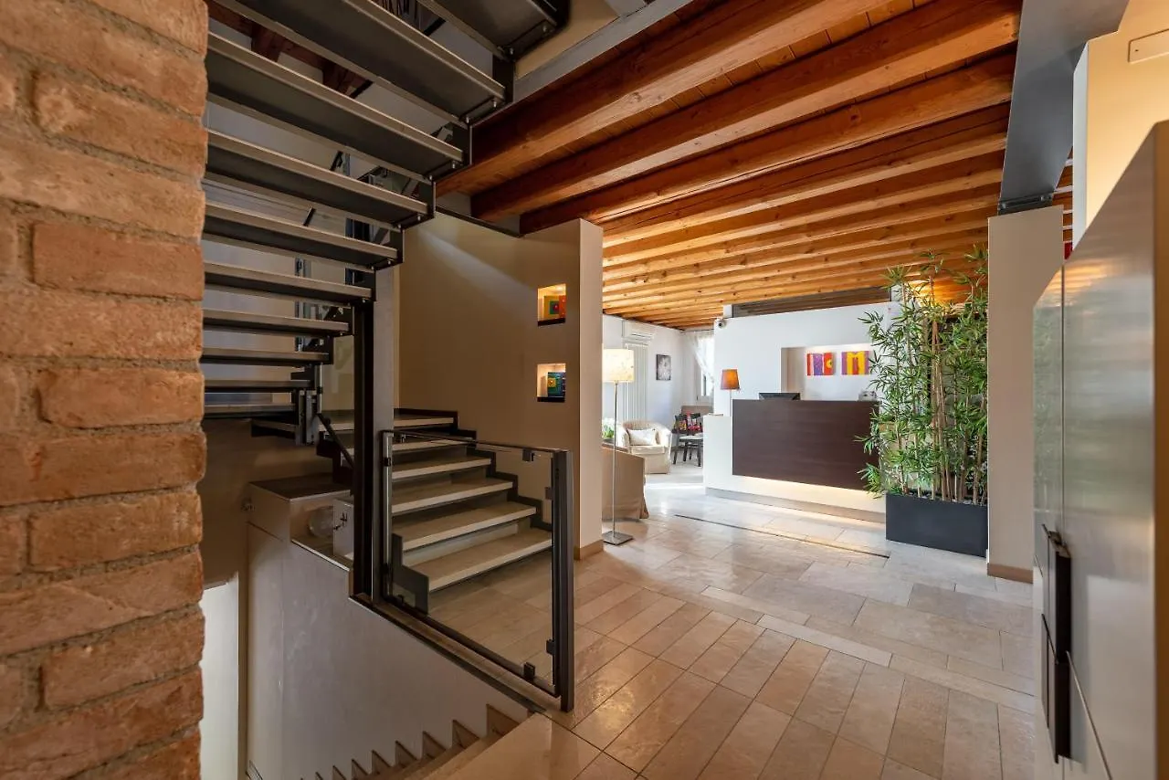 טרוויסו Hotel Rovere 3*,  איטליה